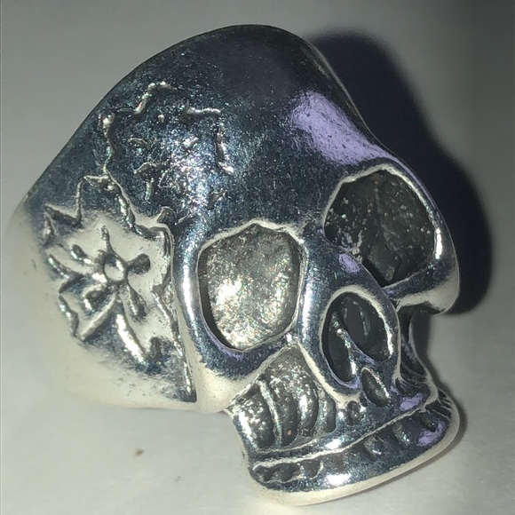 Size 9 Silver Tone Skull Boho Biker Ring - Picture 3 of 6